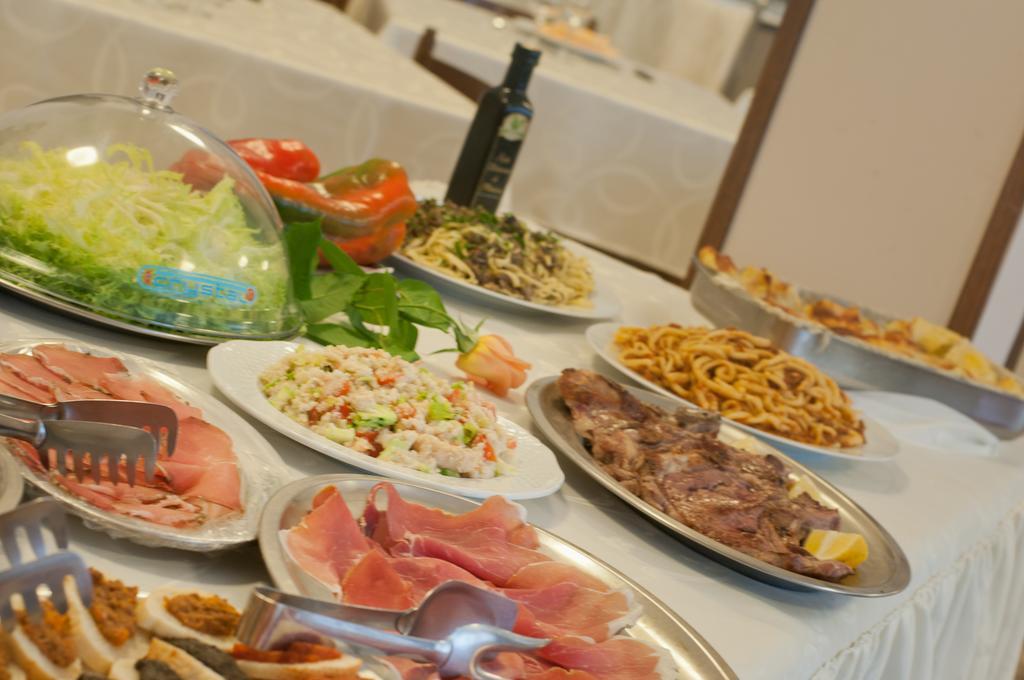 Albergo La Rosetta 基安奇安诺泰尔梅 外观 照片